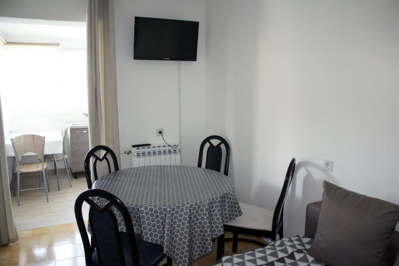 אומאג Apartment Vera מראה חיצוני תמונה